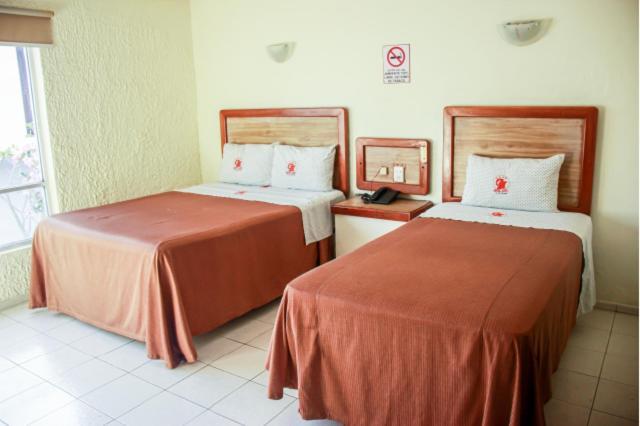 Hotel Gina Tecoman Exterior photo